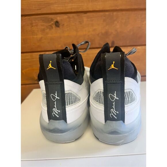 Air Jordan 37 \'Oreo\'[DD6958-108] Mens Sz 13 main image 5